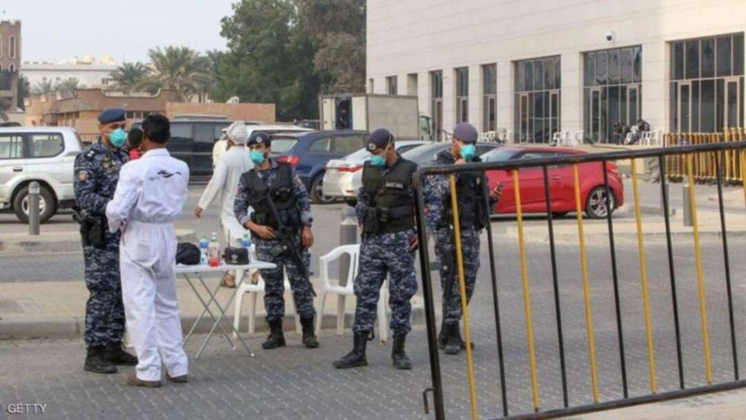 الكويت تلغي احتفالات العيد الوطني بعد ظهور حالات إصابة جديدة