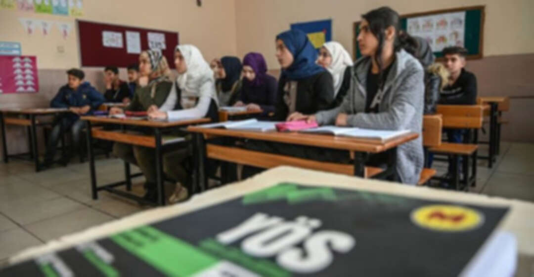 A Syrian girl was sexually harassed in a Turkish school
