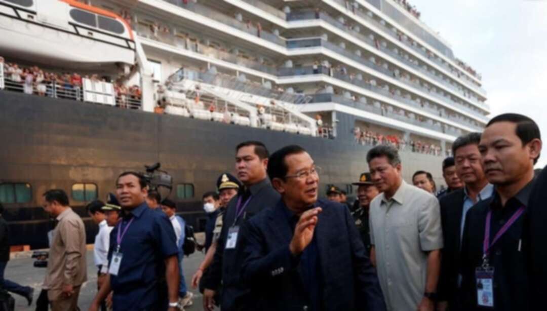 Passengers on ship turned away over coronavirus fears disembark in Cambodia
