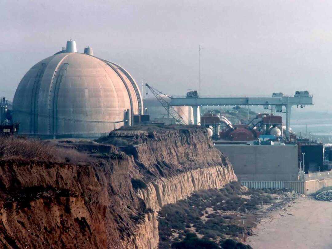 الإمارات تعلن عن إصدار رخصة لتشغيل مفاعلها النووي الأول