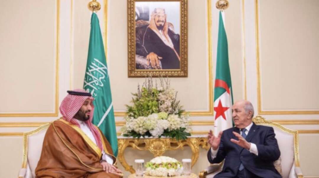 ولي العهد السعودي ورئيس ⁧‫الجزائر‬⁩ يستعرضان أوجه العلاقات الثنائية