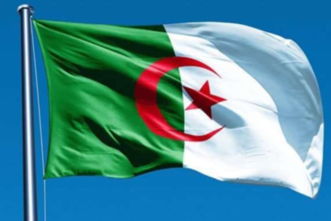 فرنسا ترفض الاعتذار للجزائر عن الماضي