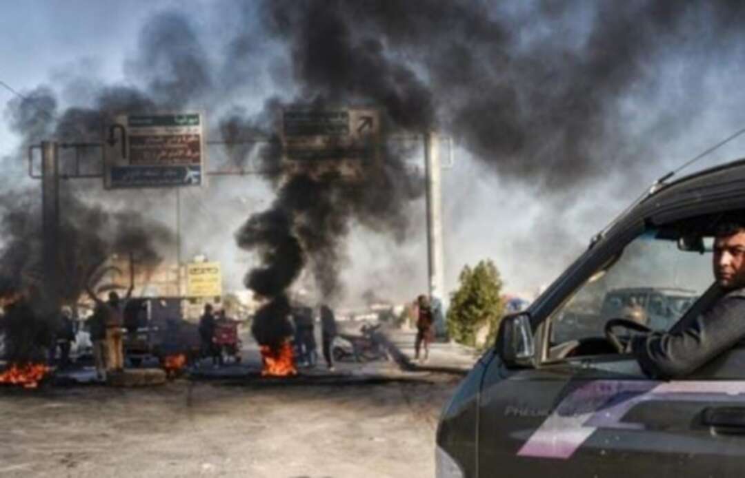 مجدداً .. أنصار الصدر يهاجمون المحتجين العراقيين