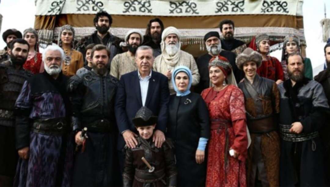 أردوغان يُهاجم مُنتقدي سياساته التوسعية: تجهلون قيم الشعب التركي!