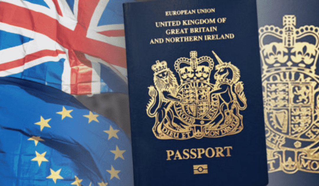 البريطانيون يتجهون للاستحواذ على جوازات سفر جديدة عقب البريكست