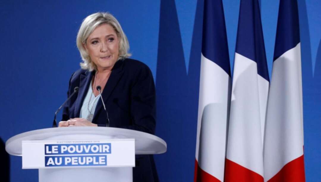 مرشحو اليمين في فرنسا يتنافسون بصخب على مقعد الرئاسة