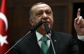 بتهمة إهانة الرئيس: إعتقال مُسافرة تركية مُصابة بالسرطان