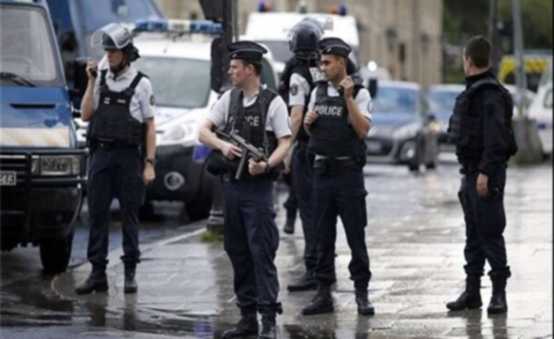 100 ألف شرطي فرنسي لمُحاربة كورونا
