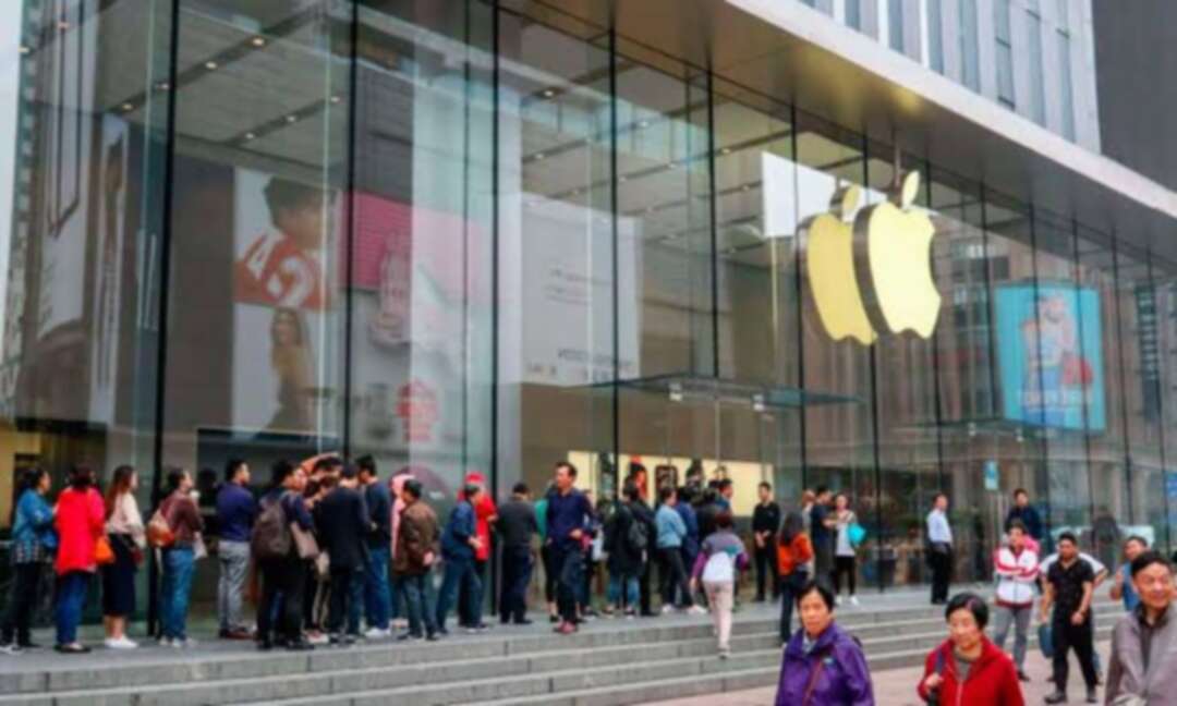شركة آبل تعلن إغلاق متاجرها خارج الصين مؤقتاً بسبب كورونا