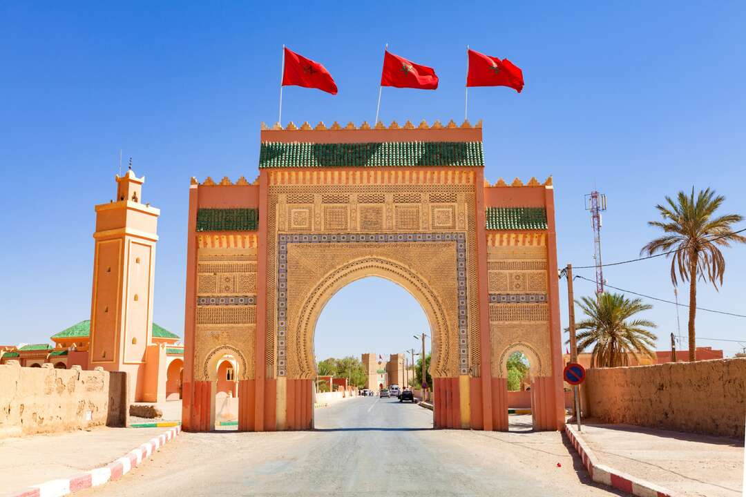 المغرب ينفّذ حزمة إجراءات صارمة لحماية البلاد من كورونا