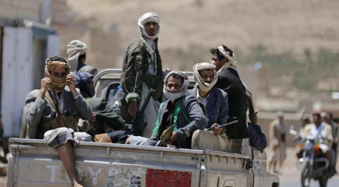 الحوثيون يمارسون القتل والاختطاف.. التعذيب والعنف الجنسي بحق المُعتقلات لديهم