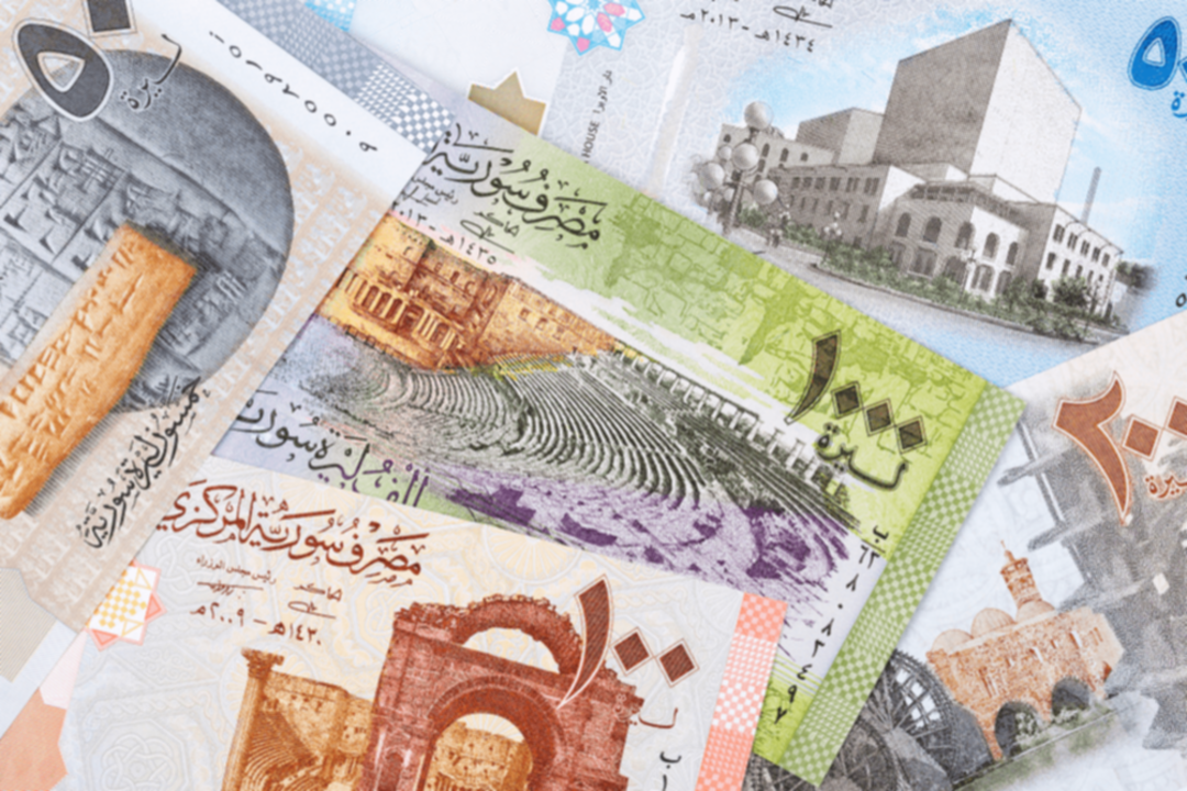 قفزة تاريخيّة.. الدولار يتخطّى عتبة الأربعة آلاف ليرة سورية