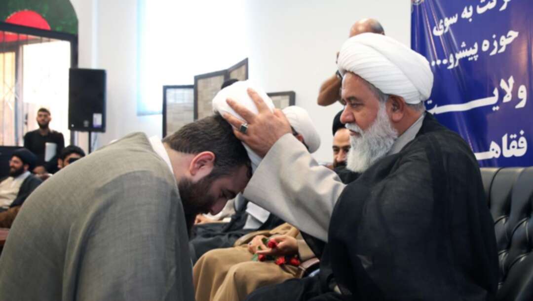 علماء الدين في إيران يتّهمون واشنطن بصناعة كورونا