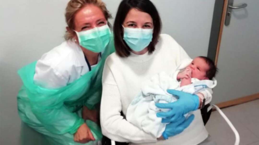 ولادة طفلين سليمين في البيرو لأمهات مصابات بكورونا