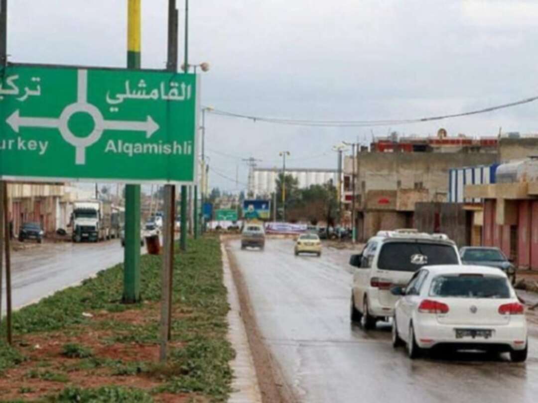 القامشلي.. قوات النظام السوري تداهم منازل موظفي 