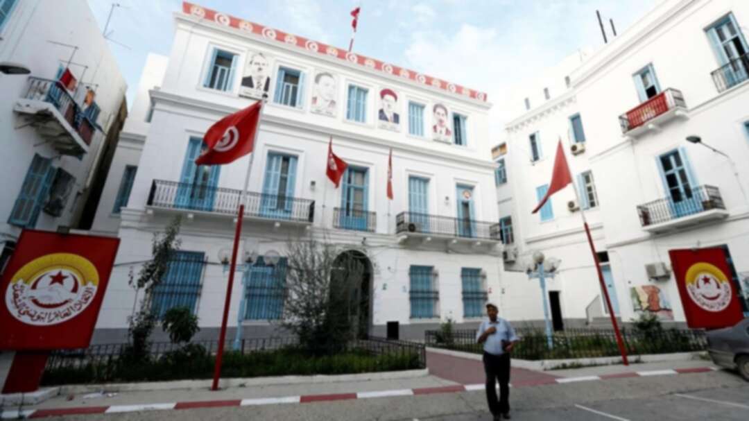 اتحاد الشغل في تونس يشيد بإعلان الحكومة الجديدة