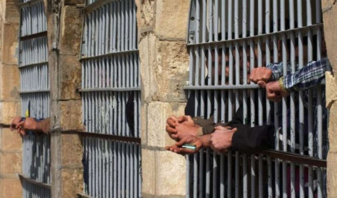 التعذيب بالسجون الإيرانيّة يُفقد السجناء صوابهم وصحتهم