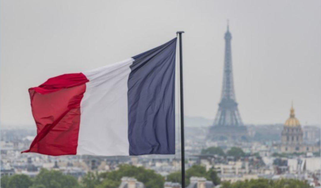 فرنسا تصوّت على مشروع قانون يُجرّم الانفصالية