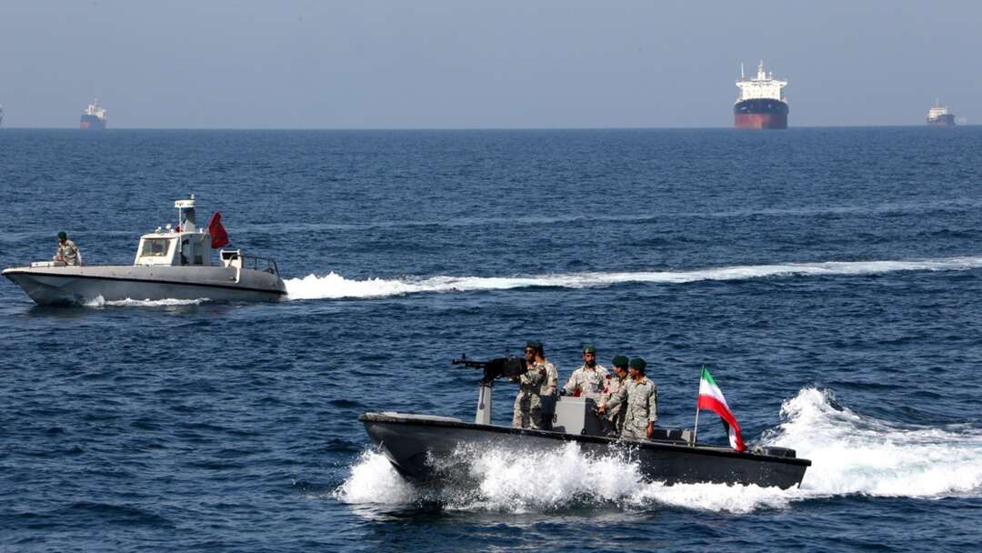إيران تتهرب من مسؤولية خطف السفن.. وتعتبرها حجة لعمل مُعاد
