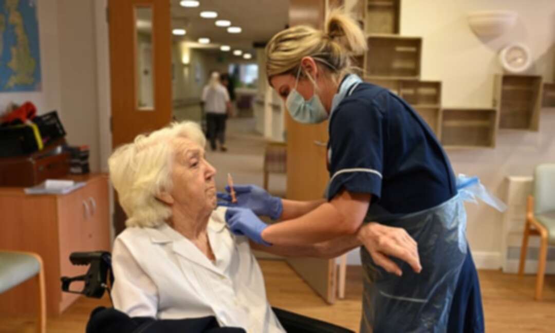NHS has offered Covid jab to all older residents in care homes in England
