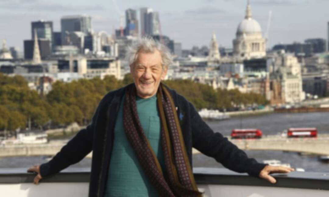 Stars including Sir Ian McKellen urge changes to visa rules for artists
