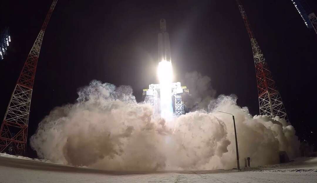 روسيا تطلق قمراً صناعياً إلى المريخ