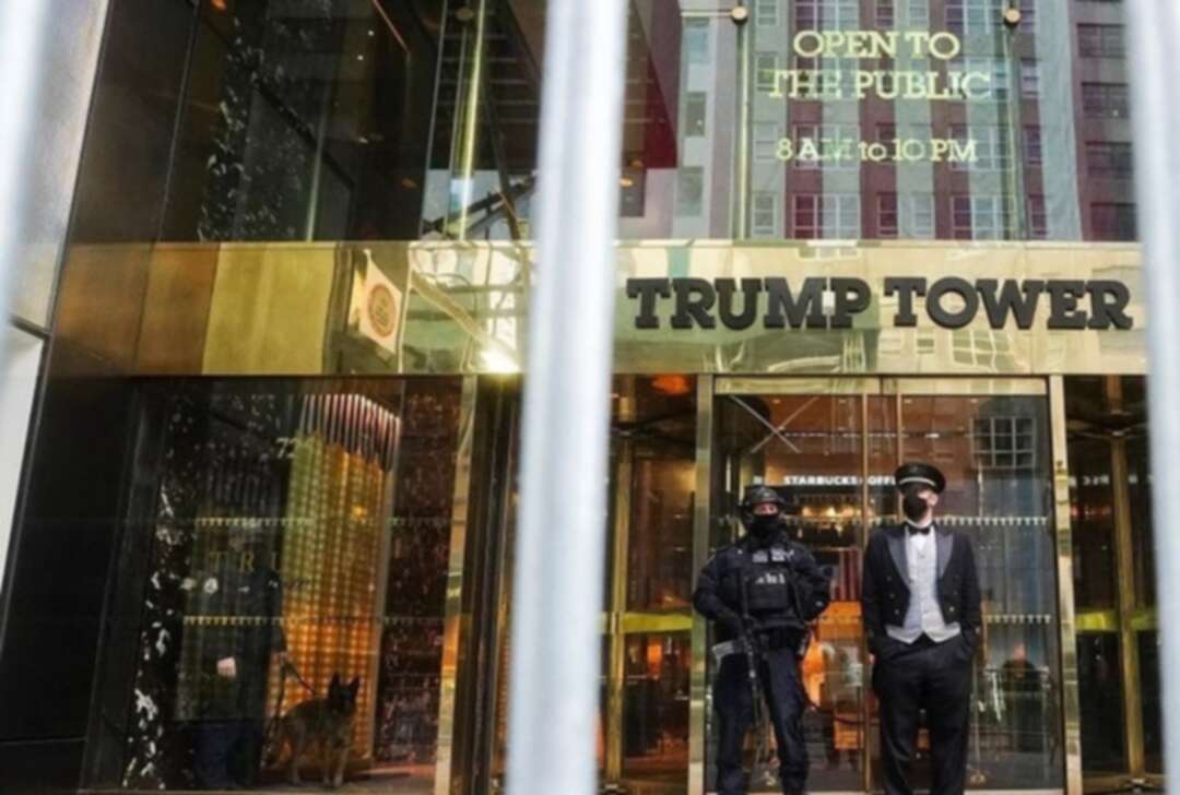 New York police remove barriers from Trump Tower