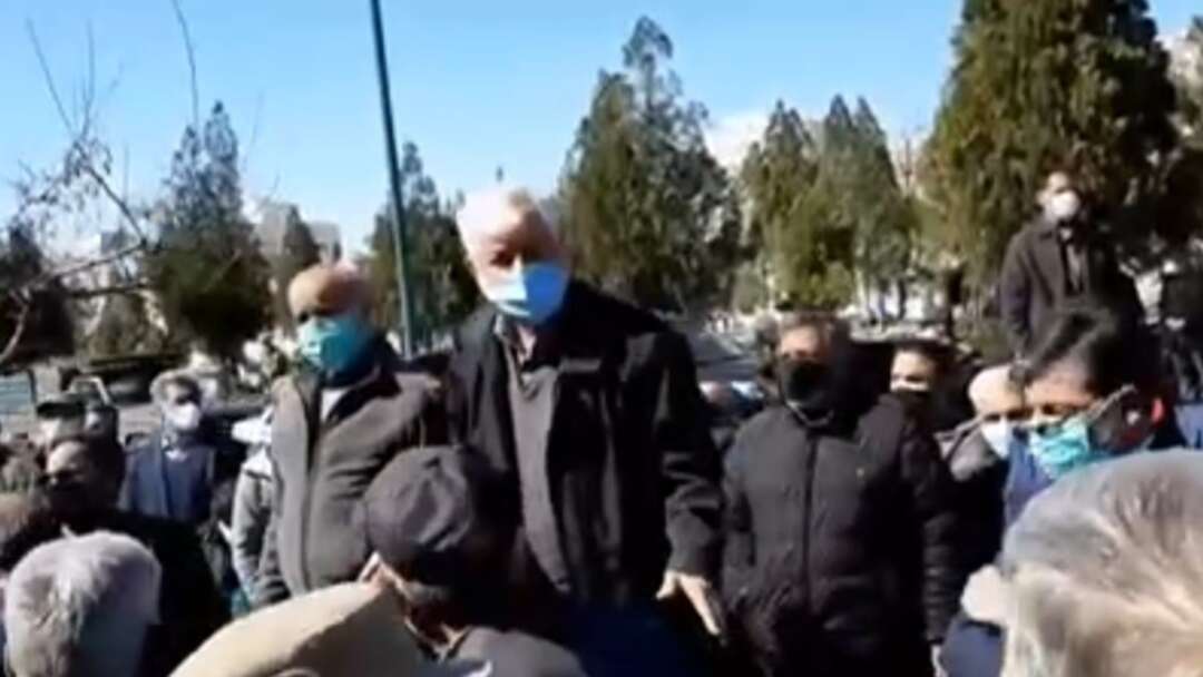 مظاهرات المتقاعدين الإيرانيين: عدونا بإيران وليس في أمريكا