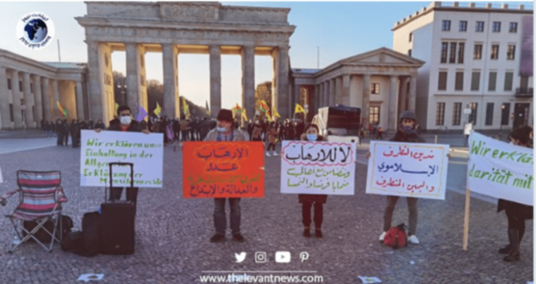 نشطاء في برلين يتضامنون مع ضحايا الإرهاب في فرنسا والنمسا