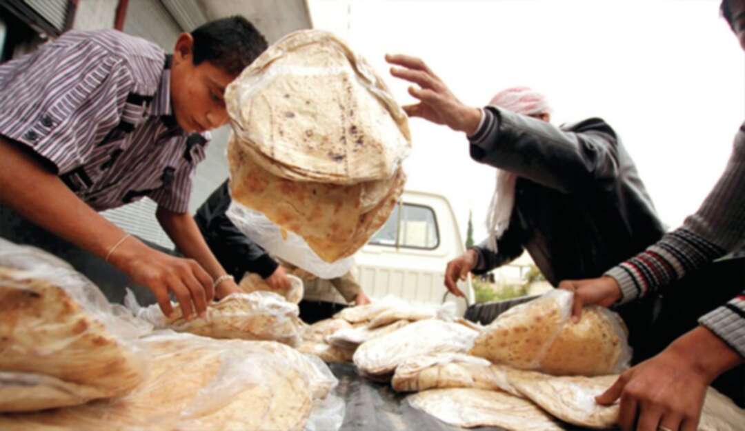 سوريا.. سوق سوداء للخبز واشتباكات بالسلاح الأبيض أمام الأفران