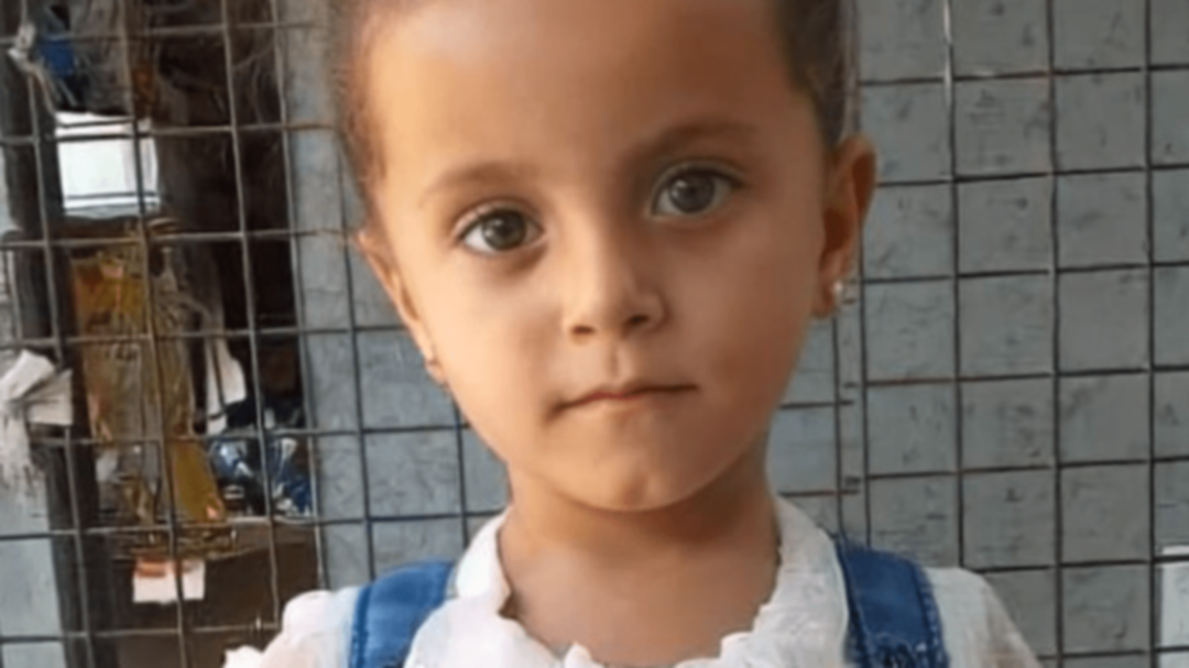 طفلة في حقيبة.. آخر ضحايا فوضى الشمال السوري