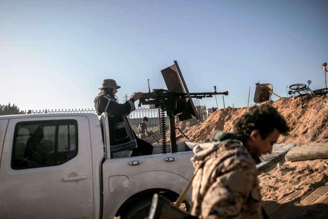 ليبيا.. اندلاع معارك عنيفة بين مجموعات مسلحة في طرابلس
