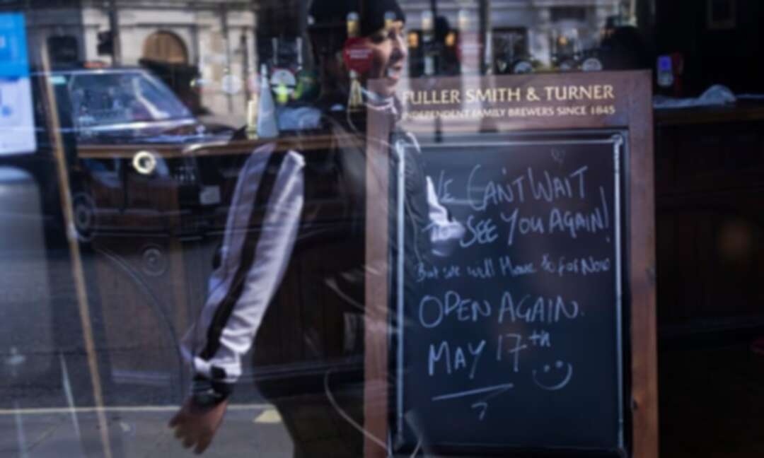 Plans to let pub landlords check Covid status face backlash