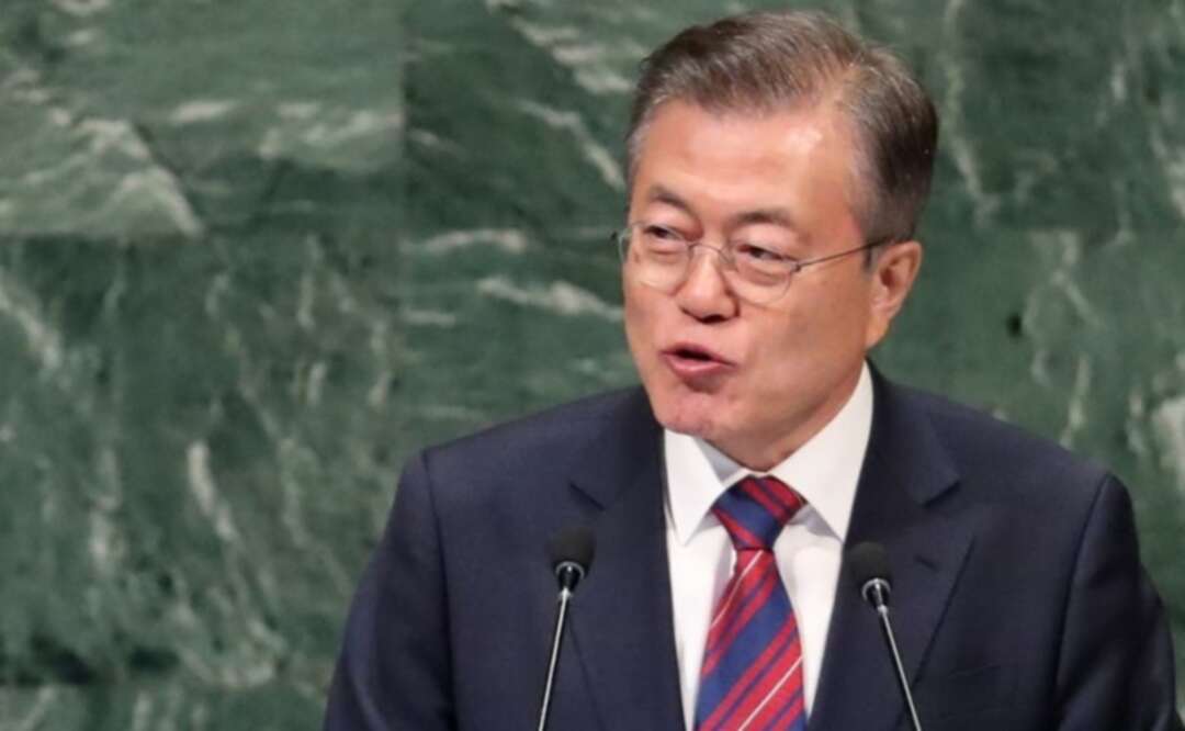 Moon says two Koreas, US should continue dialogue instead of difficulties