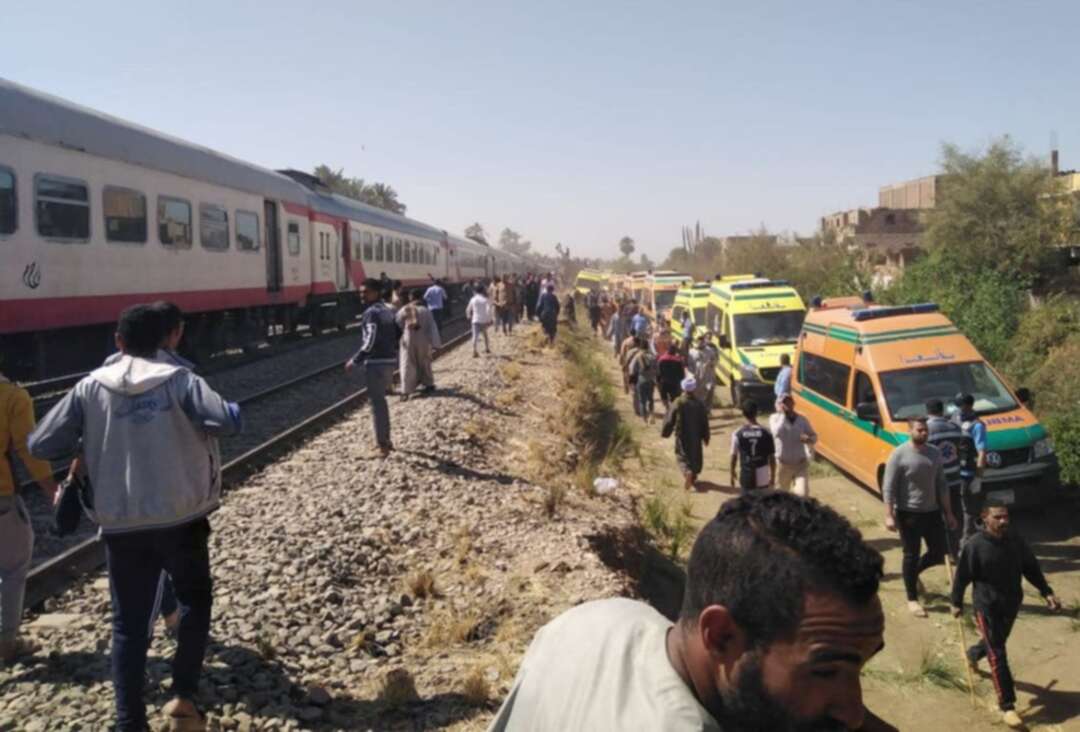 النائب العام المصري يأمر بتحقيق شامل بحادث تصادم القطارين