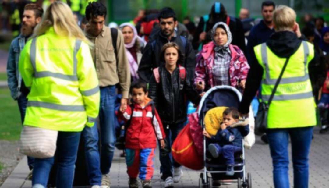 القرار يشمل 350 آخرين...الدنمارك تصادر تصاريح إقامة نحو 94 لاجئاً سورياً