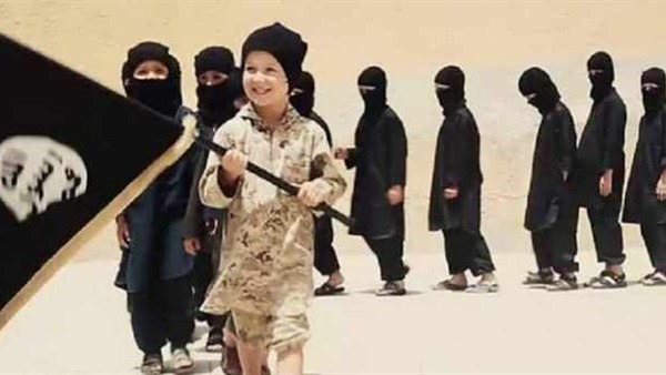 المرجع الديني الإيزيدي: جلب أطفال داعش يدمر المجتمع الإيزيدي