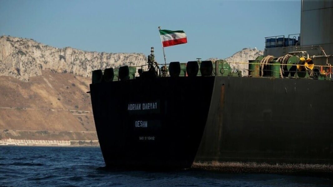 سفينة ايرانية