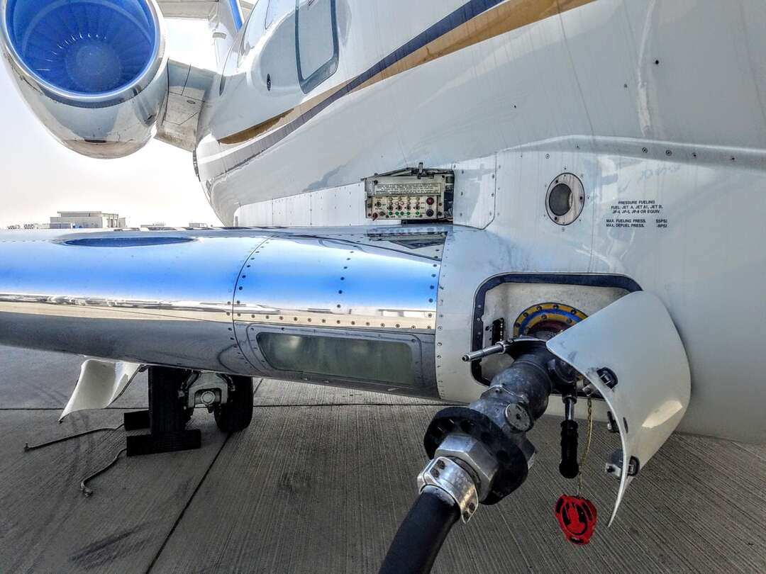 خبراء يبتكرون طريقة لتحويل البلاستيك إلى وقود للطائرات