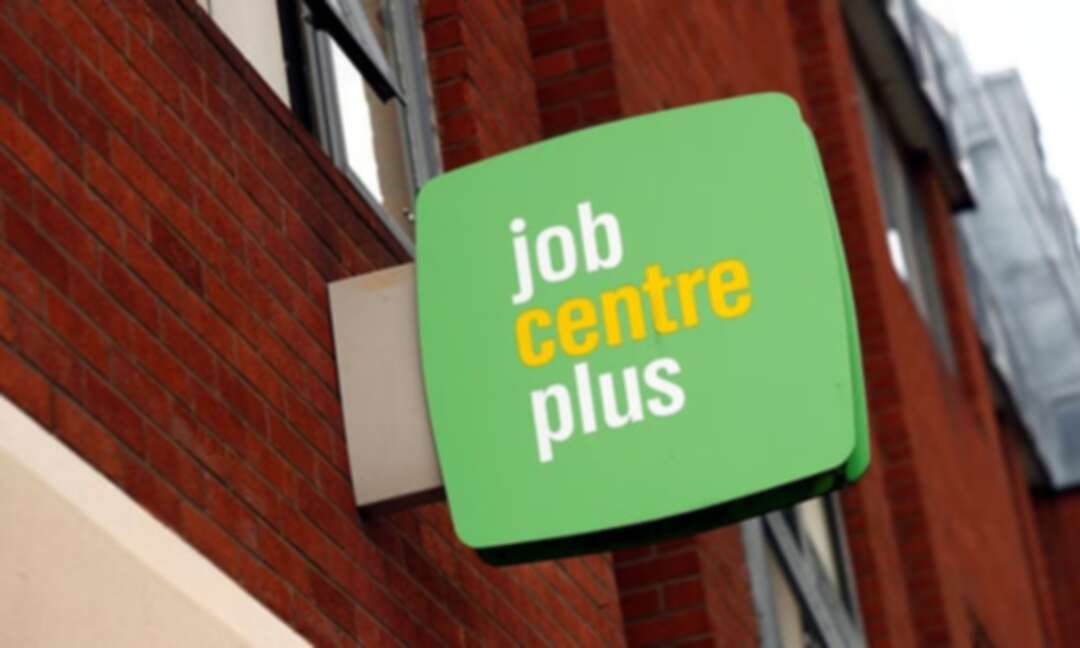 UK unemployment rate falls to 4.9% despite Covid restrictions