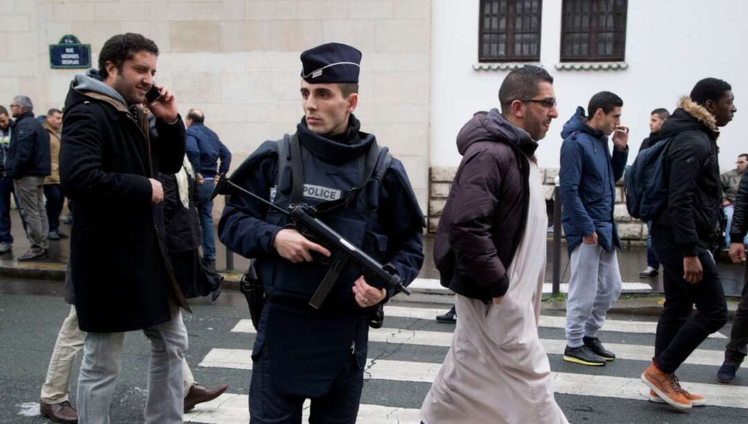 في فرنسا.. قانون جديد لمكافحة الإرهاب ومراقبة المواقع المتطرّفة