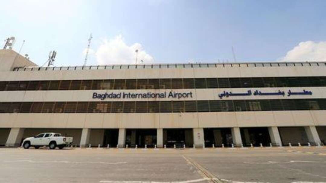 الإعلام الأمني العراقي: سقوط 3 صواريخ في محيط مطار بغداد