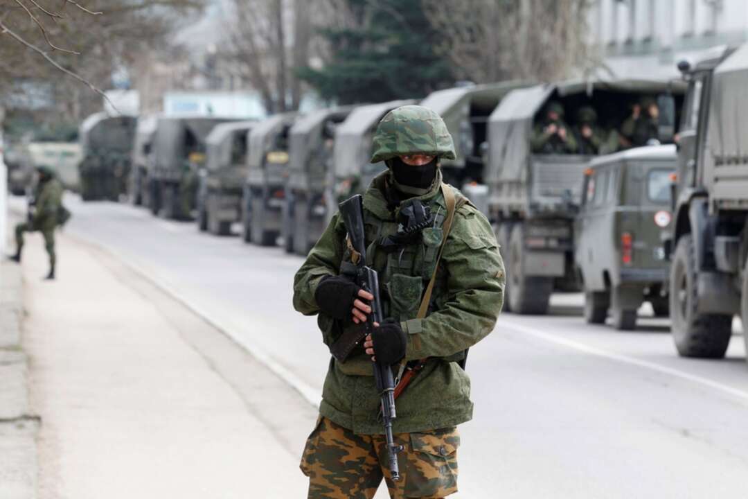 تصعيد جديد.. تعزيز عسكري روسي ومناورات أوكرانية مع الناتو