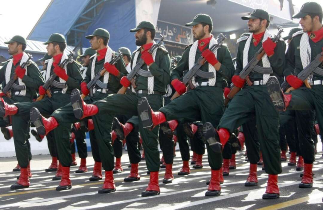 إيران.. سلسلة انفجارات بقاعدة تابعة للحرس الثوري