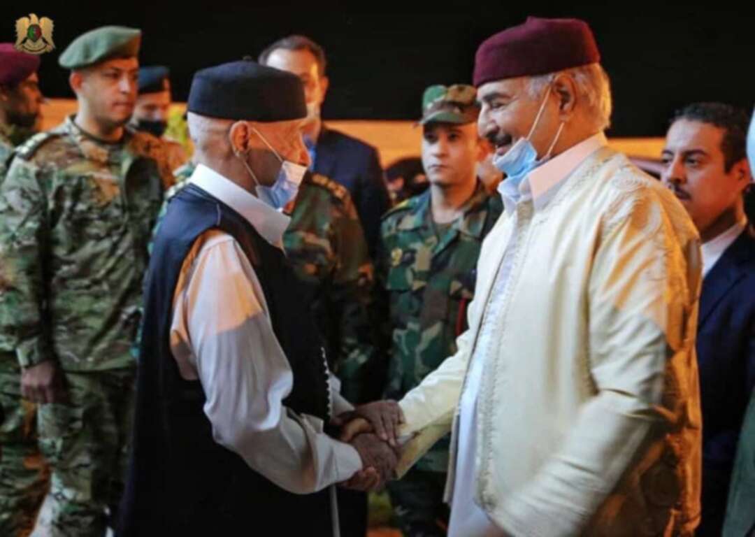 لقاء مفاجئ.. رئيس البرلمان الليبي استقبل في منزله قائد الجيش