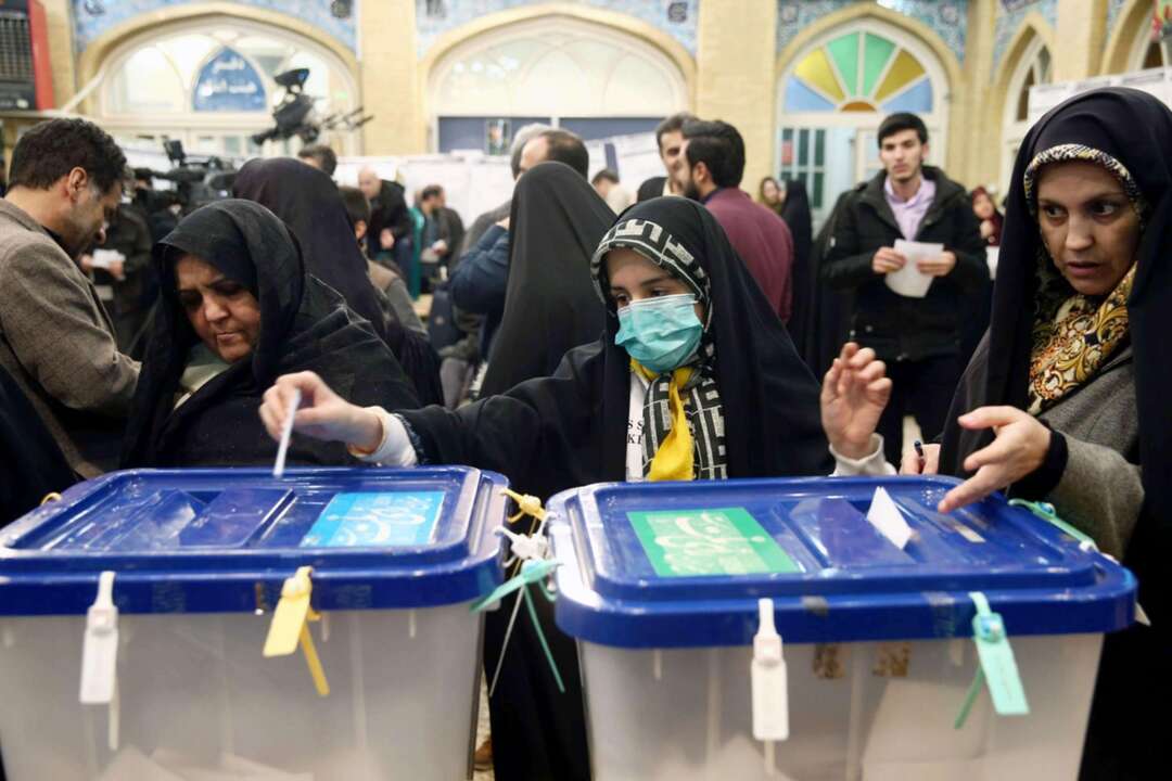 تهديد ووعيد لمقاطعي الانتخابات الإيرانية بعد استبعاد 