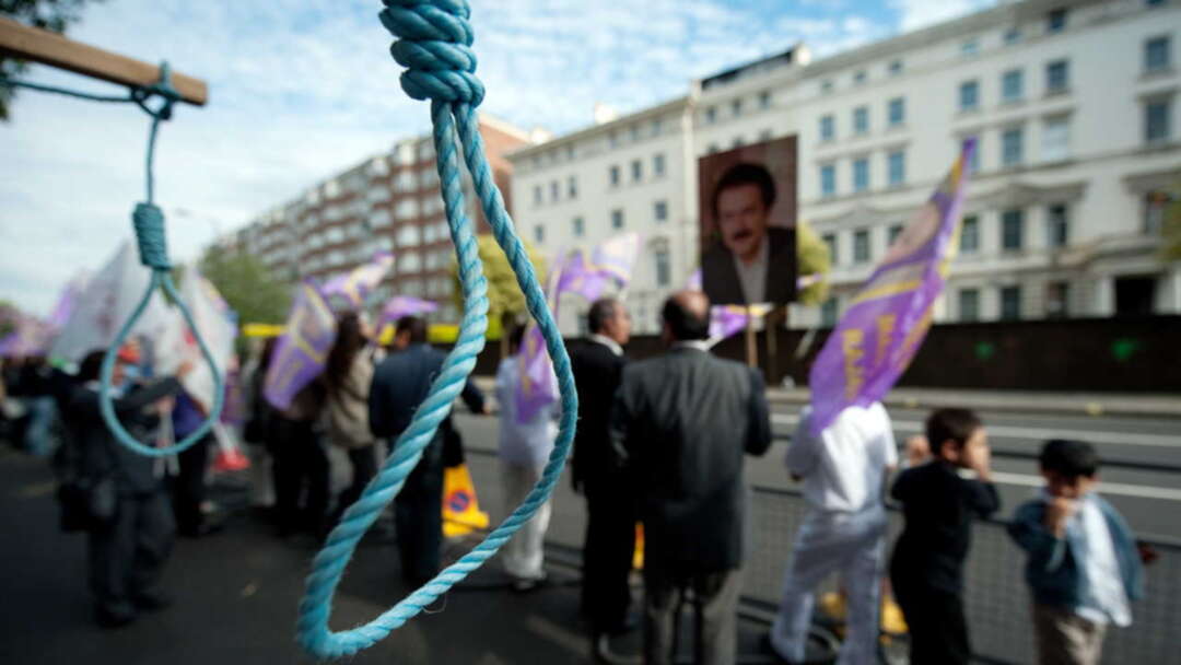 تقرير: تنفيذ مئات الإعدامات و80 طفلاً ينتظرون تنفيذ الحكم في إيران