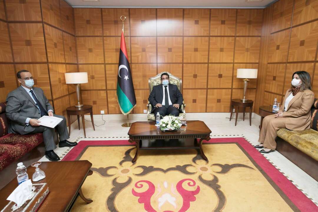 رئيس المجلس الرئاسي الليبي يحذّر وزيرة الخارجية من تجاوز صلاحياتها