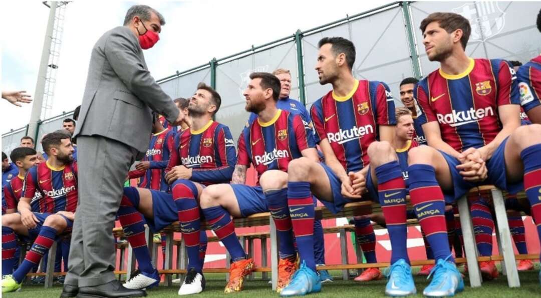 برشلونة يواجه أزمة مالية جديدة تعيق تسجيل اللاعبين للموسم المقبل