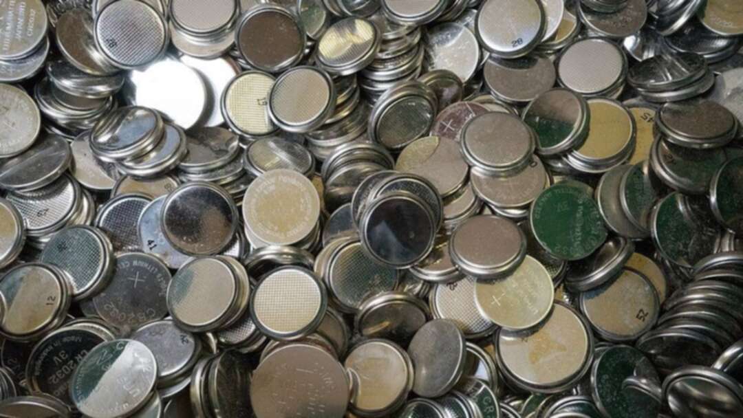Doctors warn of the dangers of button batteries after the death a two-year-old girl